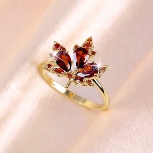 SALE Solid 18k Gold Autumn Garnet Red Maple Leaf Ring
